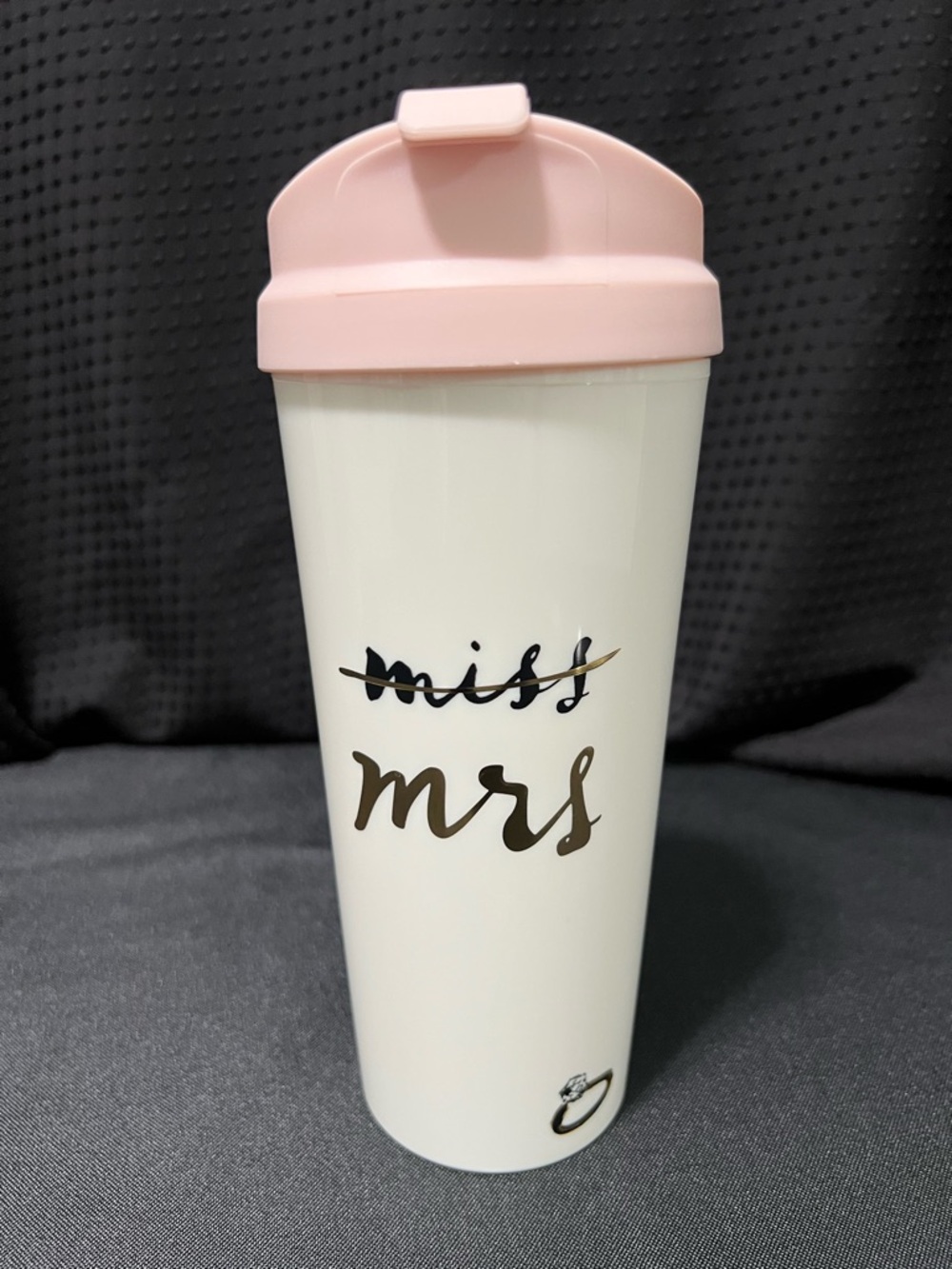 FINAL PRICE $5!  kate spade Pink and White "Miss/Mrs" Travel Tumbler